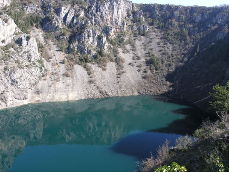 Modro Jezero Imotski