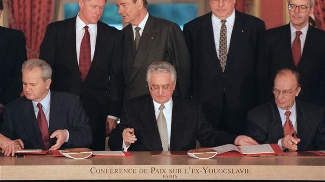 Završetak rata u BiH najvažnije je postignuće Daytonskog sporazuma parafiranog na današnji dan