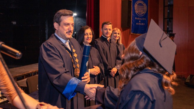 Svečano promovirana 143 diplomanda Filozofskog fakulteta Sveučilišta u Mostaru FOTO