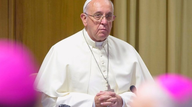 Papa Franjo: Neka pastiri ne dopuste da se Božji narod osjeti napuštenim