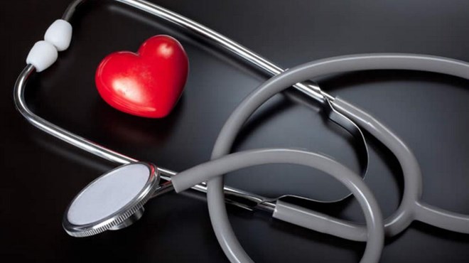 Predznaci srčanog udara – prepoznajte ih na vrijeme i izbjegnite fatalne posljedice!