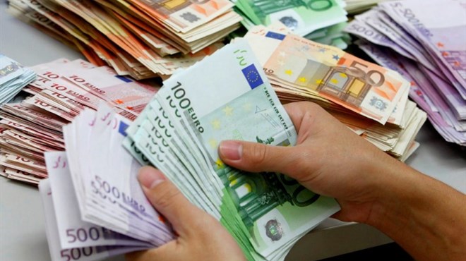 Zbog koronakrize uvođenje eura u Hrvatskoj tek 1. siječnja 2025.?