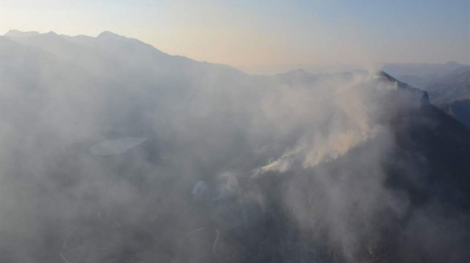 Hercegovina: ''Čiste ledine'' pa izazovu požar, vatrogasci u akciji