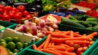 TANKI NOVČANICI - Umjesto na kilogram, građani voće i povrće kupuju na komad
