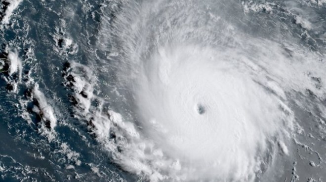 Naredba o evakuaciji 5,6 milijuna ljudi na Floridi; Jose prijeti Antilima; Katia pogodila Meksiko
