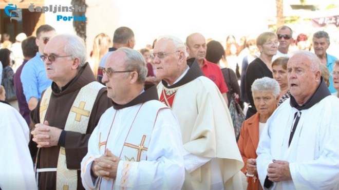 FOTO: Tisuće ljudi obilježile stotu obljetnicu franjevačke župe u Čapljini i blagdan sv. Franje