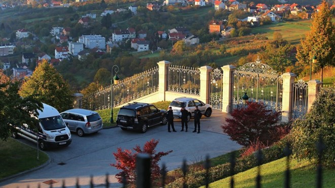 AKCIJA AGROKOR: Policija u Kulmerovim dvorima i u kućama Ivana Crnjca, Ljerke Puljić i Piruške Canjuge