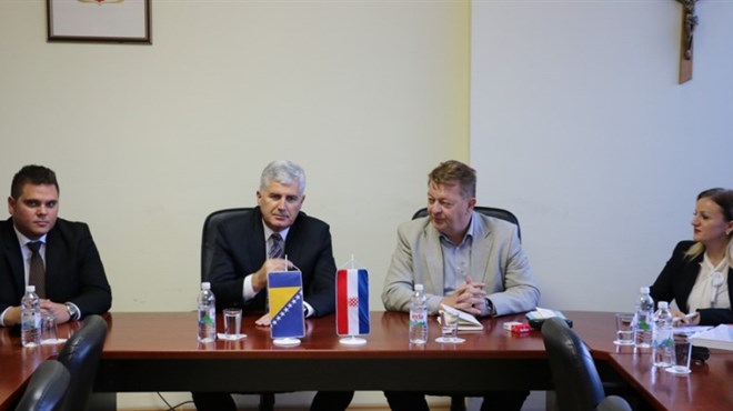 Čović održao sastanak s premijerom i članovima Vlade ŽZH: Evo o čemu su razgovarali