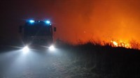 FOTO Vatra opustošila Hutovo blato, vatrogasci spašavali kuće 