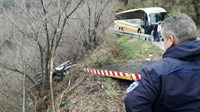 Mostar: Automobil sletio u provaliju