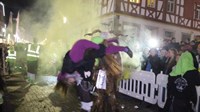 Nesreća na karnevalu u Njemačkoj: Žena zadobila teške opekline nad vještičjim kotlom