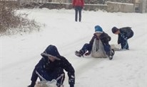 Grude: Djeca uživala na snijegu FOTO