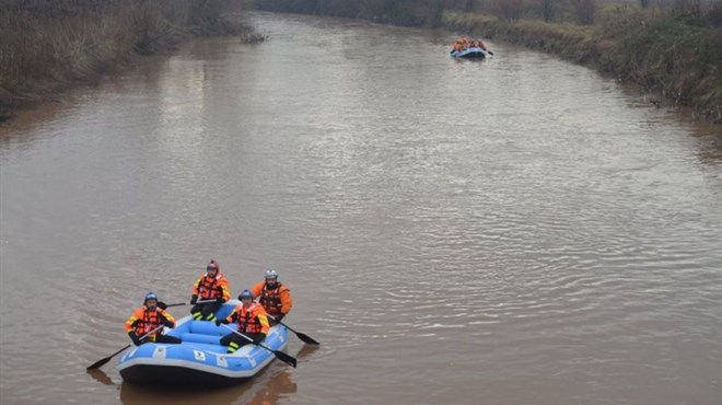 Nakon prevrtanja čamca u rijeci nestao 10-godišnji dječak