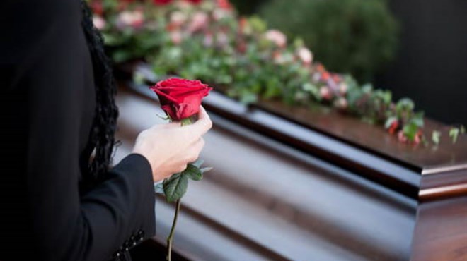 Zamalo odgođena sahrana: Hrvatski pogrebnik vozio dizelaša, a njemačka policija nije znala pravila