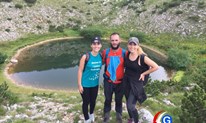 FOTO Iskusni planinar Ivan Pejić vodio Gruđane na Čvrsnicu, Hajdučka Vrata i jezero Crljenak