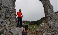 FOTO Iskusni planinar Ivan Pejić vodio Gruđane na Čvrsnicu, Hajdučka Vrata i jezero Crljenak