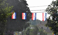 FOTO: GRUDE osvanule pod zastavama HERCEG BOSNE! Sretan rođendan HRVATSKA REPUBLIKO