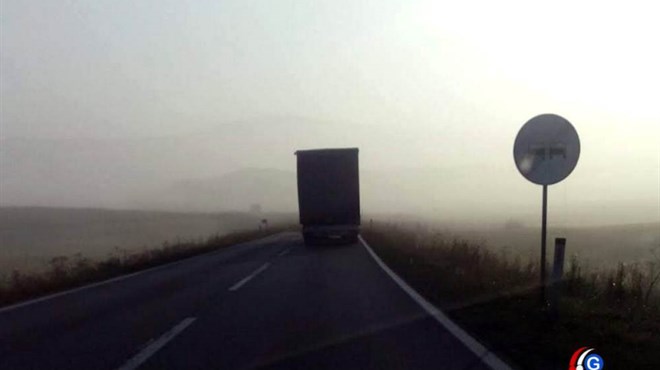 Magla mjestimice smanjuje vidljivost i usporava vožnju