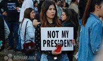 R.I.P. DEMOCRACY BIH: Prosvjed u Mostaru zbog izbora Željka Komšića okupio 10 tisuća Hrvata