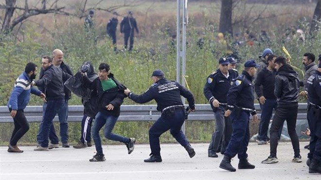 GP Maljevac: Migranti probili policijski kordon VIDEO