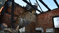 Policija uhitila osobe koje su zapalile kuće hrvatskih povratnika u srednjoj Bosni