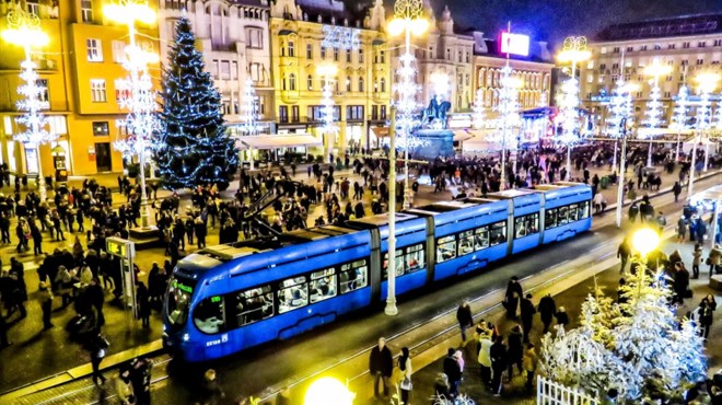 Za vrijeme Adventa u Zagrebu, vikendom besplatan javni prevoz