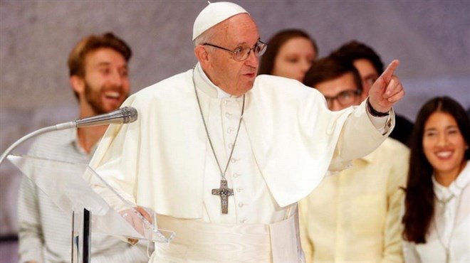 Papa na božićnoj misi: Nezasitna gramzivost obilježava cijelu ljudsku povijest, uključujući i današnjicu