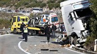 Dubrovnik: U izravnom sudaru kamion smrskao vozilo hitne pomoći