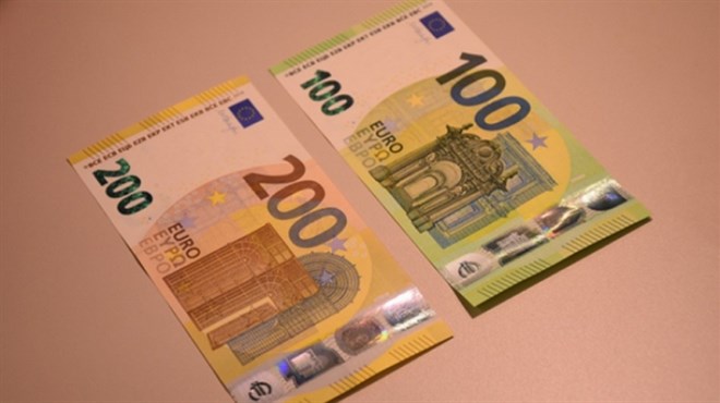  U opticaj puštene nove novčanice od 100 i 200 eura 