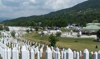 Godišnjica genocida u Srebrenici: Pokop posmrtnih ostataka 33 žrtve