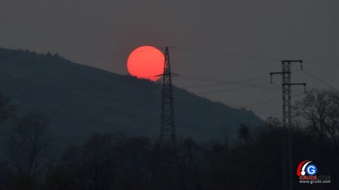 FOTO: Zalazak sunca u Grudama Vesnu Parun davno je impresionirao