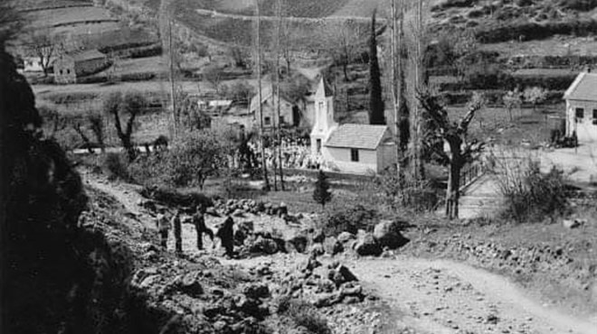 Fotografija iz 1934. godine zorni je primjer vjere hrvatskog puka u Hercegovini