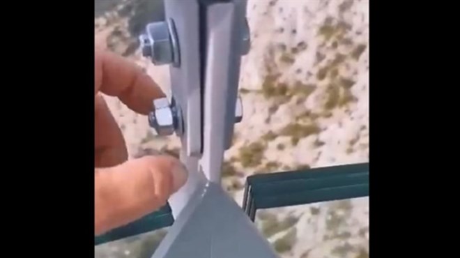 Snimka s Biokova: Čovjek prstima odvijao vijak na Skywalku
