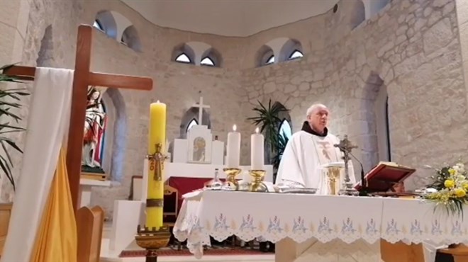 (VIDEO) Propovijed o kojoj se govori! Fra Ante Šaravanja: Uskrs je!