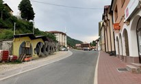 FOTO: Svi su otišli, Srebrenica je već popodne opet postala grad duhova