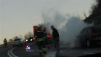Zapalio se automobil koji je vozio u smjeru Gruda, na terenu policija i vatrogasci