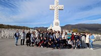 Učenici OŠ A.B. i Stanislava Šimića posjetili Groblje mira