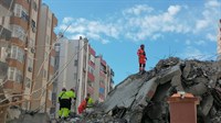 Broj poginulih u potresu u Turskoj porastao na više od 48.000