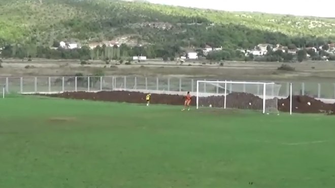 VIDEO: Ivan Ćorluka zabio gol za pamćenje