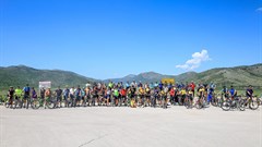 Više od stotinu biciklista na Ćiro biciklijadi od Hutova do Ravnog FOTO